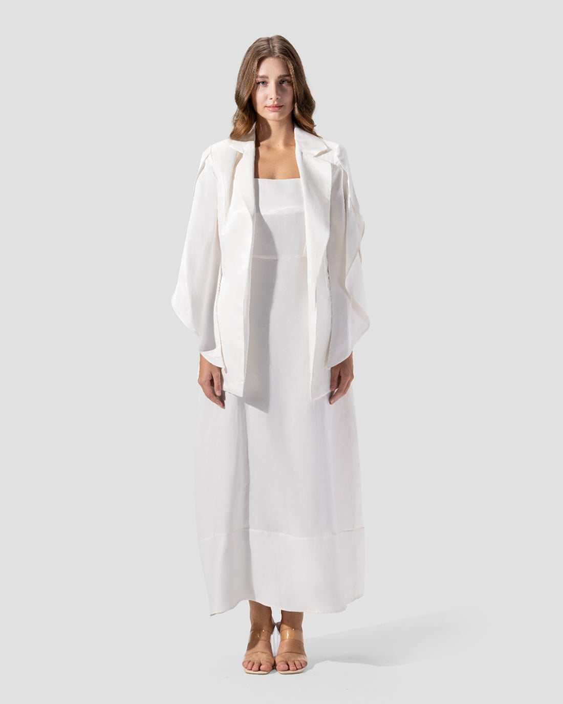 BLAZER WITH SLIT AND NOTCHED LAPEL AND LONG SLEEVES