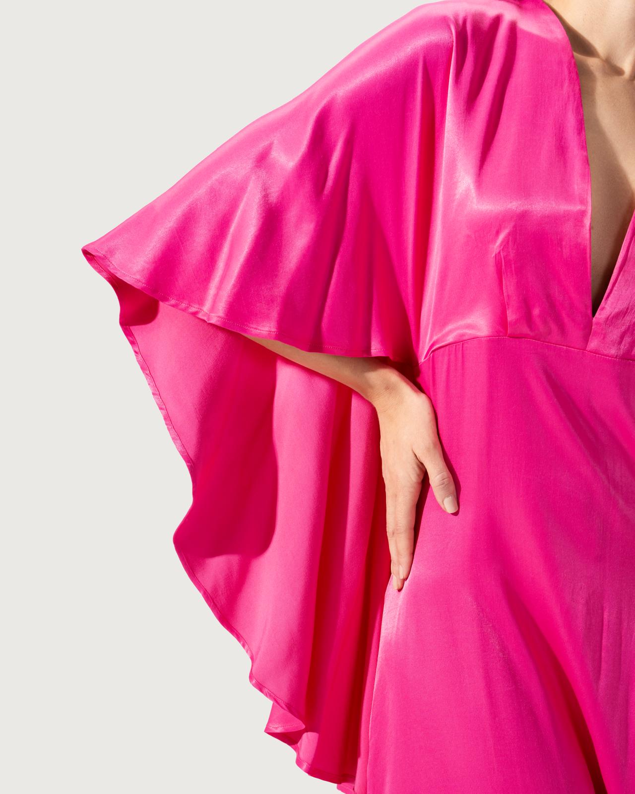 LONG DRESS V-NECKLINE DRAPED WITH CAPE SLEEVE