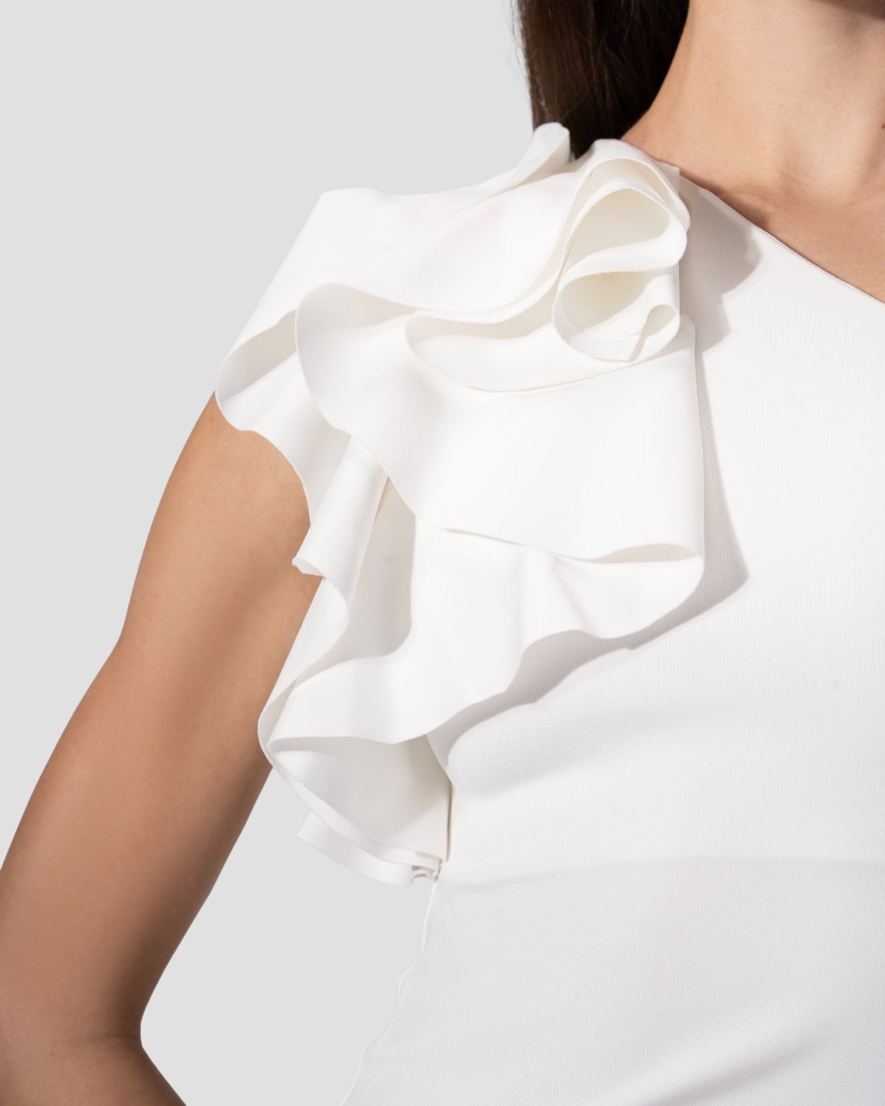 ASYMMETRIC TOP WITH RUFFLES