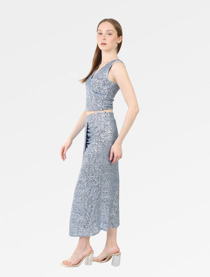 SEQUIN V-NECK CROP TOP